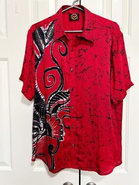 Shreedevi Batik Short Sleeve Shirt XL Handmade Natural Fiber Artisan Boho